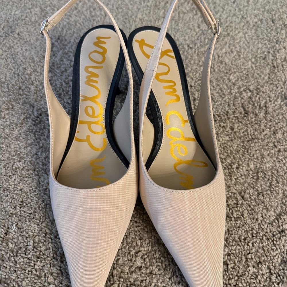 Sam Edelman Women's Beige Slingback Heels
Bianka